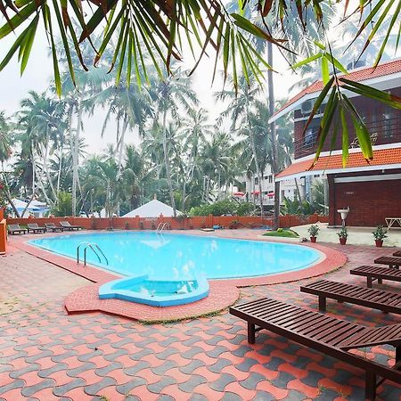 Treebo Moonlight Hotel Thiruvananthapuram ภายนอก รูปภาพ
