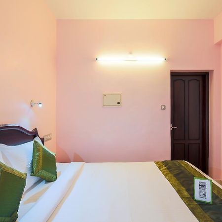 Treebo Moonlight Hotel Thiruvananthapuram ภายนอก รูปภาพ