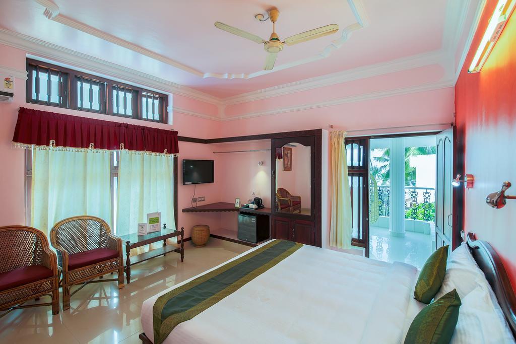 Treebo Moonlight Hotel Thiruvananthapuram ภายนอก รูปภาพ