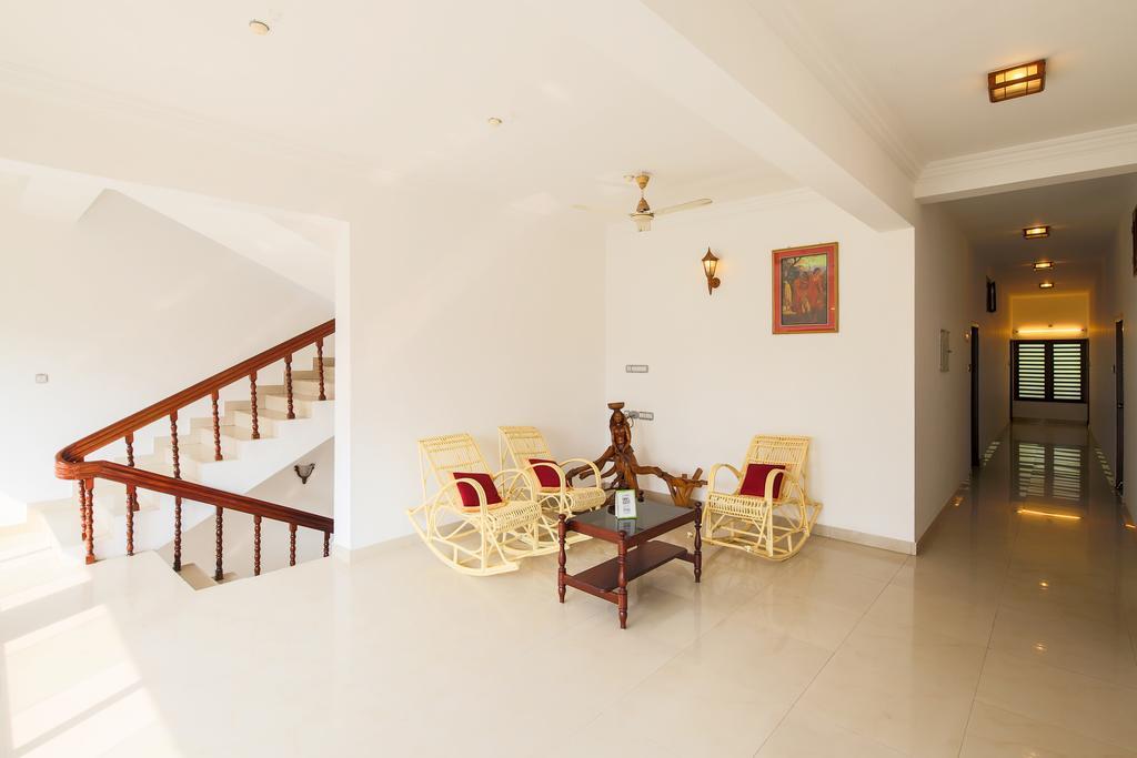 Treebo Moonlight Hotel Thiruvananthapuram ภายนอก รูปภาพ