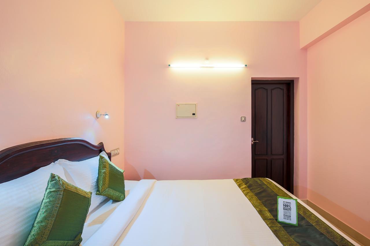 Treebo Moonlight Hotel Thiruvananthapuram ภายนอก รูปภาพ